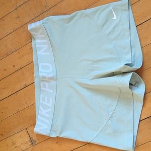 Size large Nike pro compression shorts